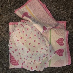 Twin Pottery barn Kids Quilt and sheet set